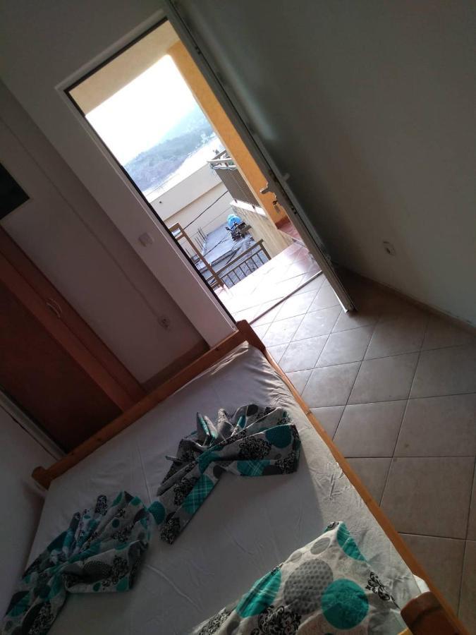 Vito Apartments Sutomore Extérieur photo